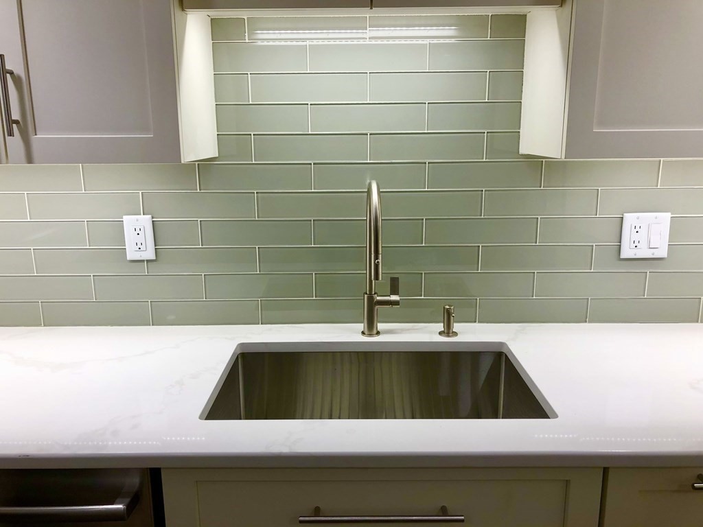 2 bed, 1 bath apartment for rent at 73 Chestnut St Unit A, Weston — photo 6 of 22