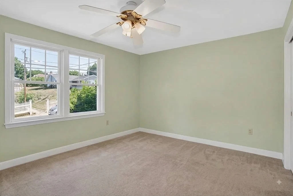 3 bed, 2 bath apartment for rent at 73 Commonwealth Ave Unit 1, Marlborough — photo 6 of 9