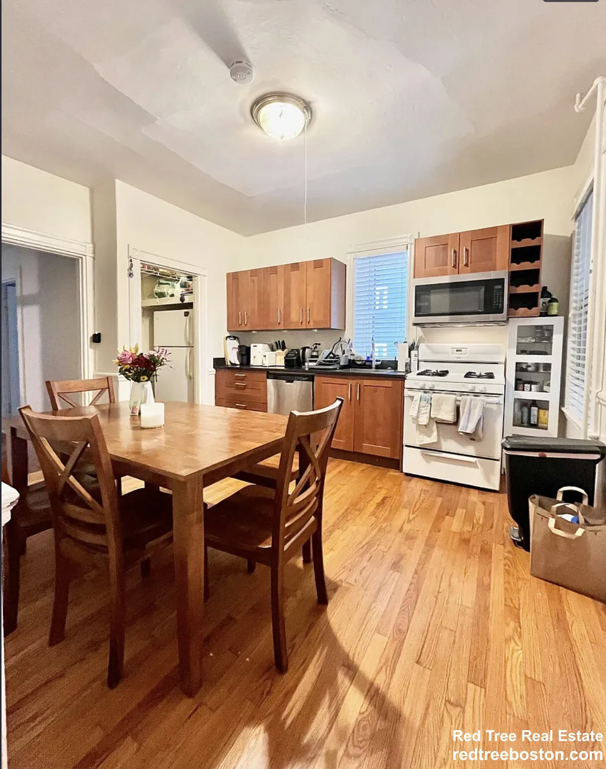 3 bed, 1 bath apartment for rent at 73 Delle Ave Unit 1, Mission Hill — photo 7 of 9