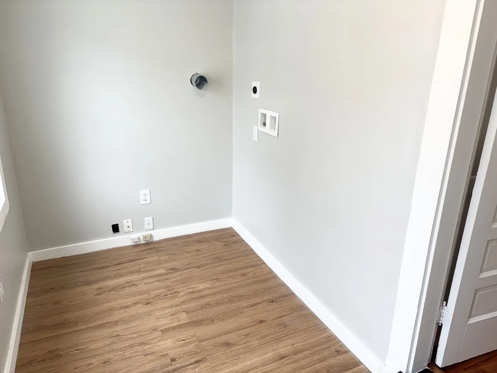 3 bed, 1 bath apartment for rent at 73 Dent St Unit 2, West Roxbury — photo 34 of 38