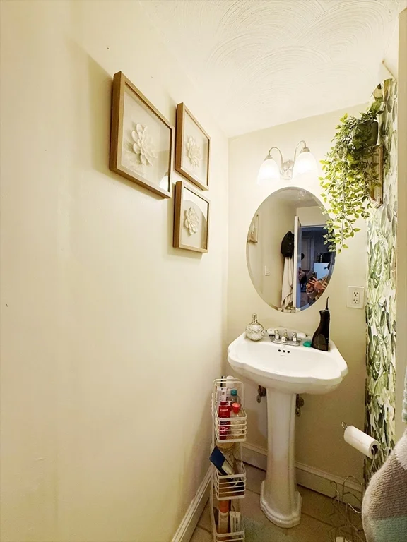 1 bed, 1 bath apartment for rent at 73 Divison St Unit 1, Chelsea — photo 10 of 10