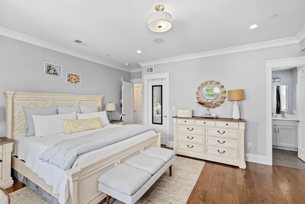 2 bed, 2 bath apartment for rent at 73 Dix St Unit 6, Dorchester — photo 10 of 31
