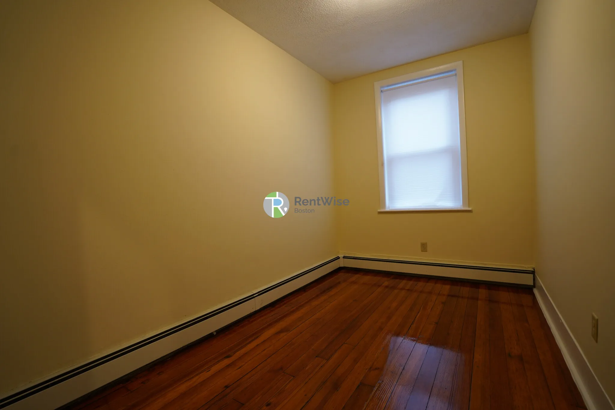 1 bed, 1 bath apartment for rent at 73 Empire St Unit 1, Allston — photo 8 of 11