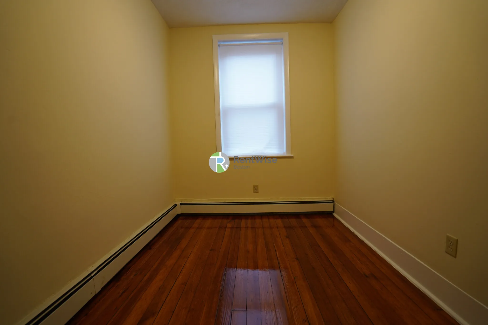 1 bed, 1 bath apartment for rent at 73 Empire St Unit 1, Allston — photo 9 of 11