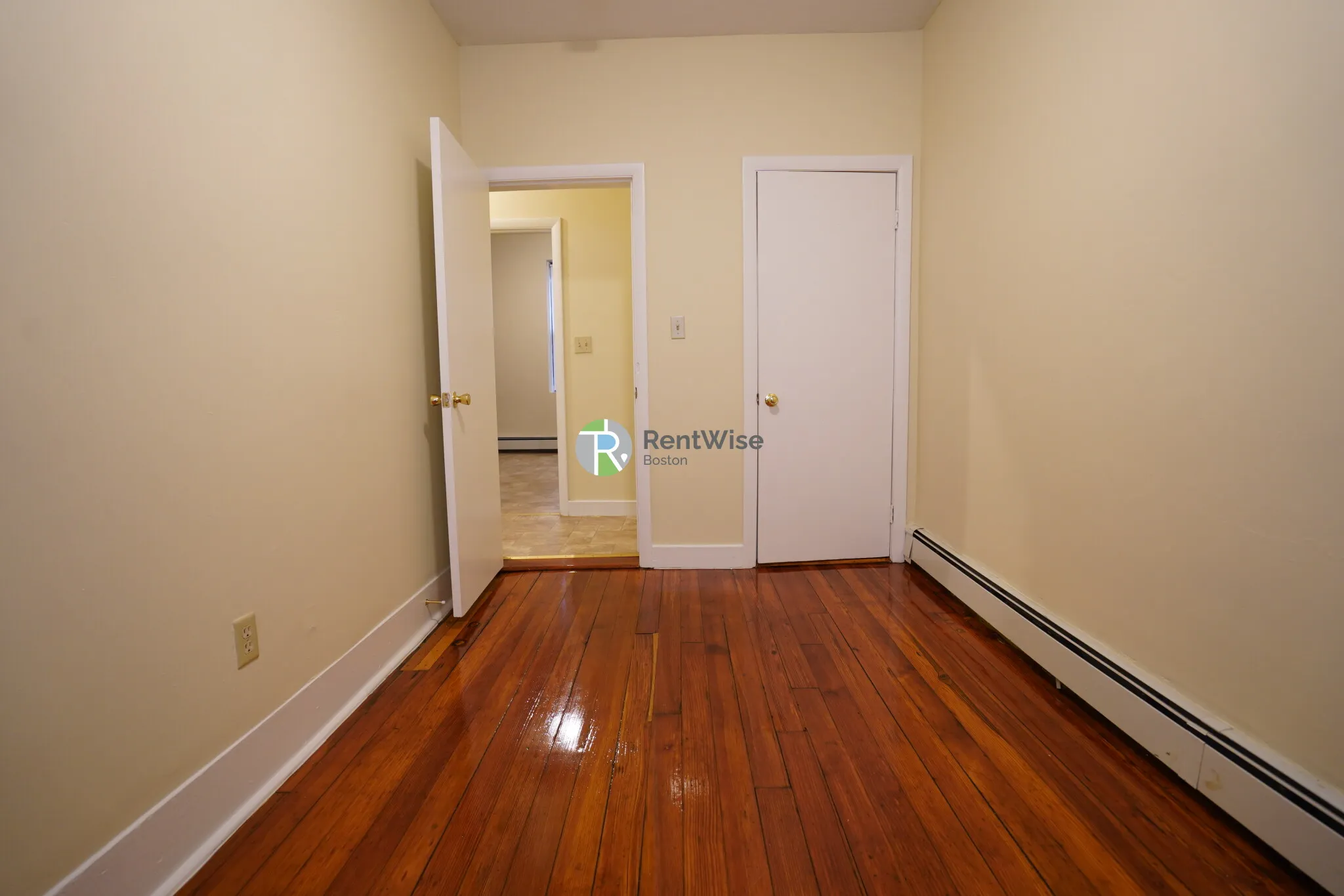 1 bed, 1 bath apartment for rent at 73 Empire St Unit 1, Allston — photo 10 of 11