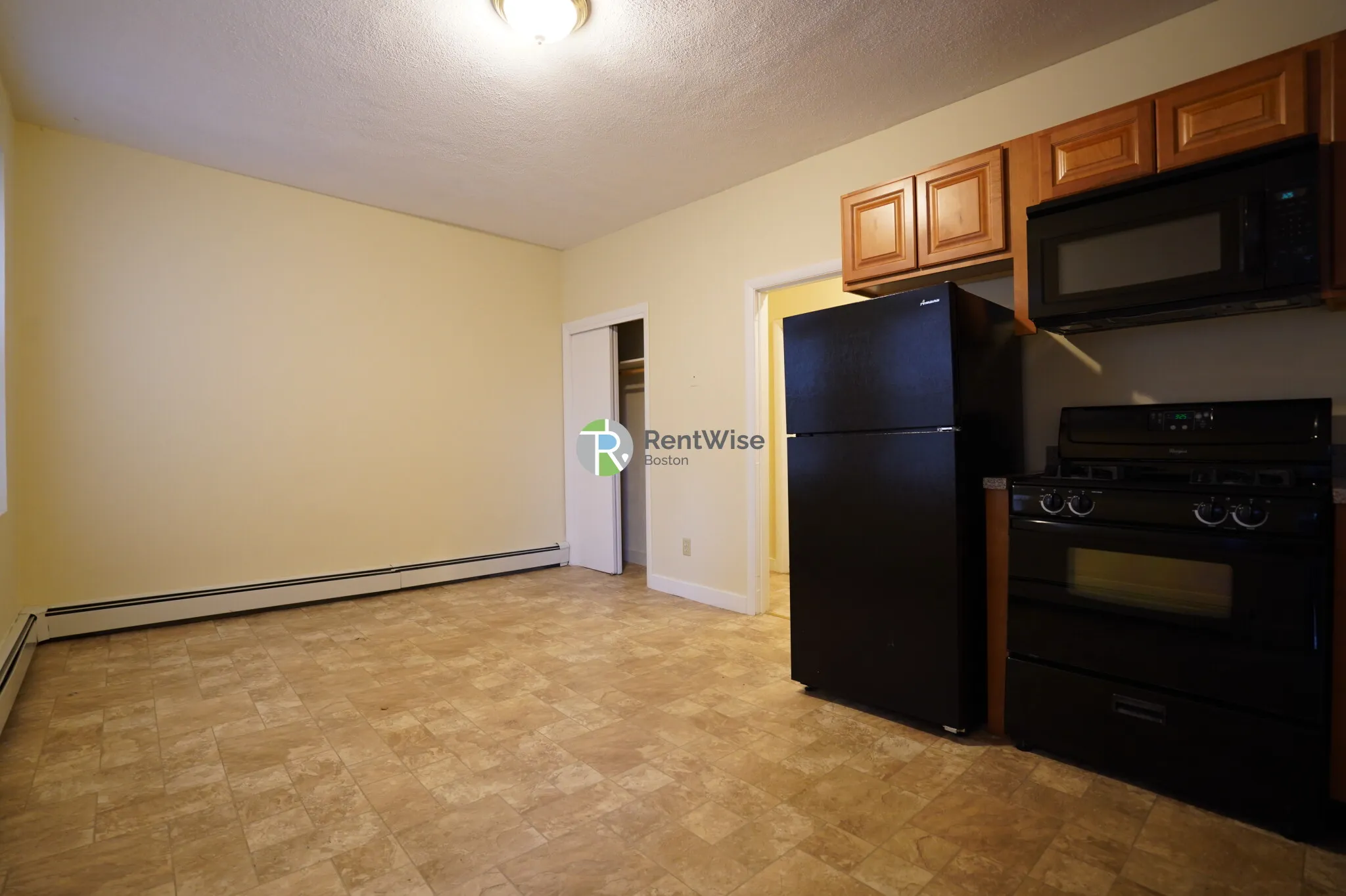 1 bed, 1 bath apartment for rent at 73 Empire St Unit 1, Allston — photo 6 of 11