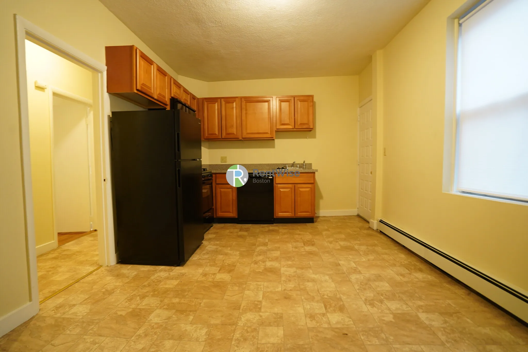 1 bed, 1 bath apartment for rent at 73 Empire St Unit 1, Allston — photo 3 of 11