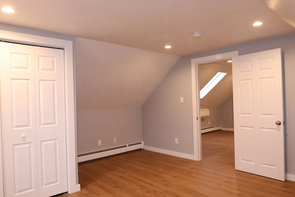 2 bed, 1 bath apartment for rent at 73 Everett St Unit 3, Middleboro — photo 16 of 17