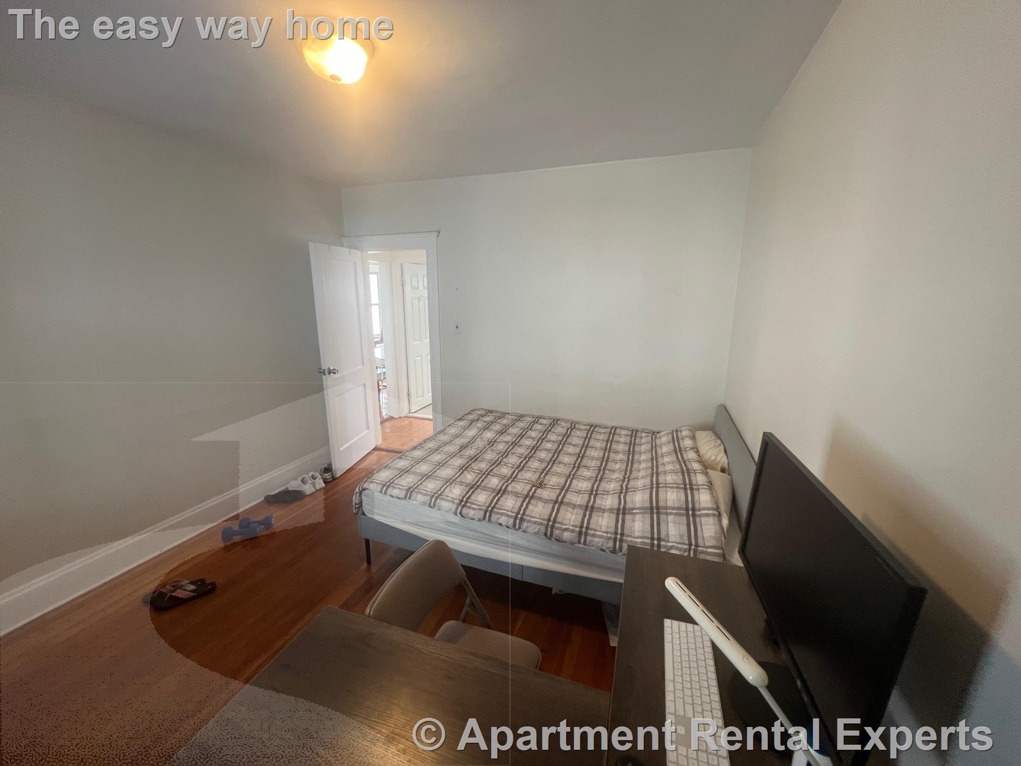 3 bed, 1 bath apartment for rent at 73 Frederick Ave Unit 2, Tufts — photo 11 of 18