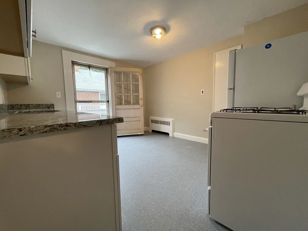 2 bed, 1 bath apartment for rent at 73 Fuller St Unit 2, South Waltham — photo 3 of 10