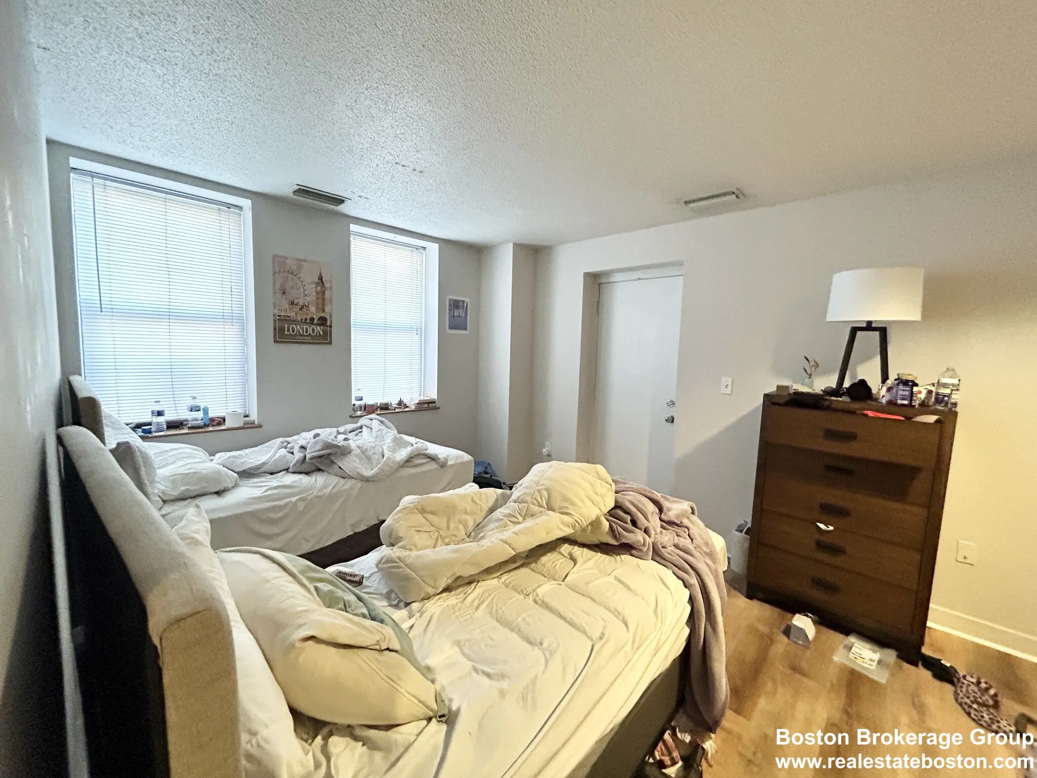 1 bed, 1 bath apartment for rent at 73 Gainsborough St Unit 202, Fenway — photo 4 of 7