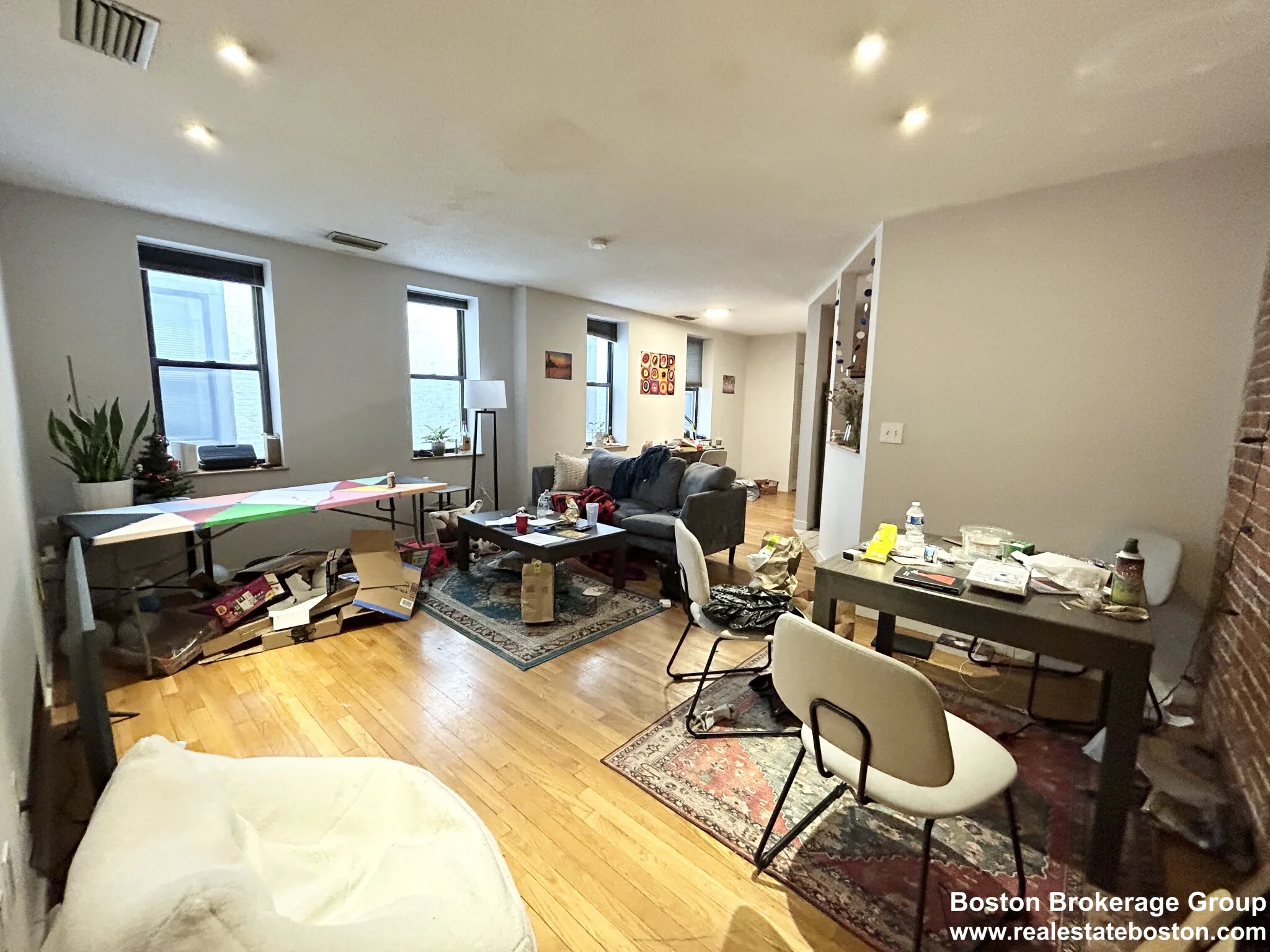 1 bed, 1 bath apartment for rent at 73 Gainsborough St Unit 202, Fenway — photo 6 of 7