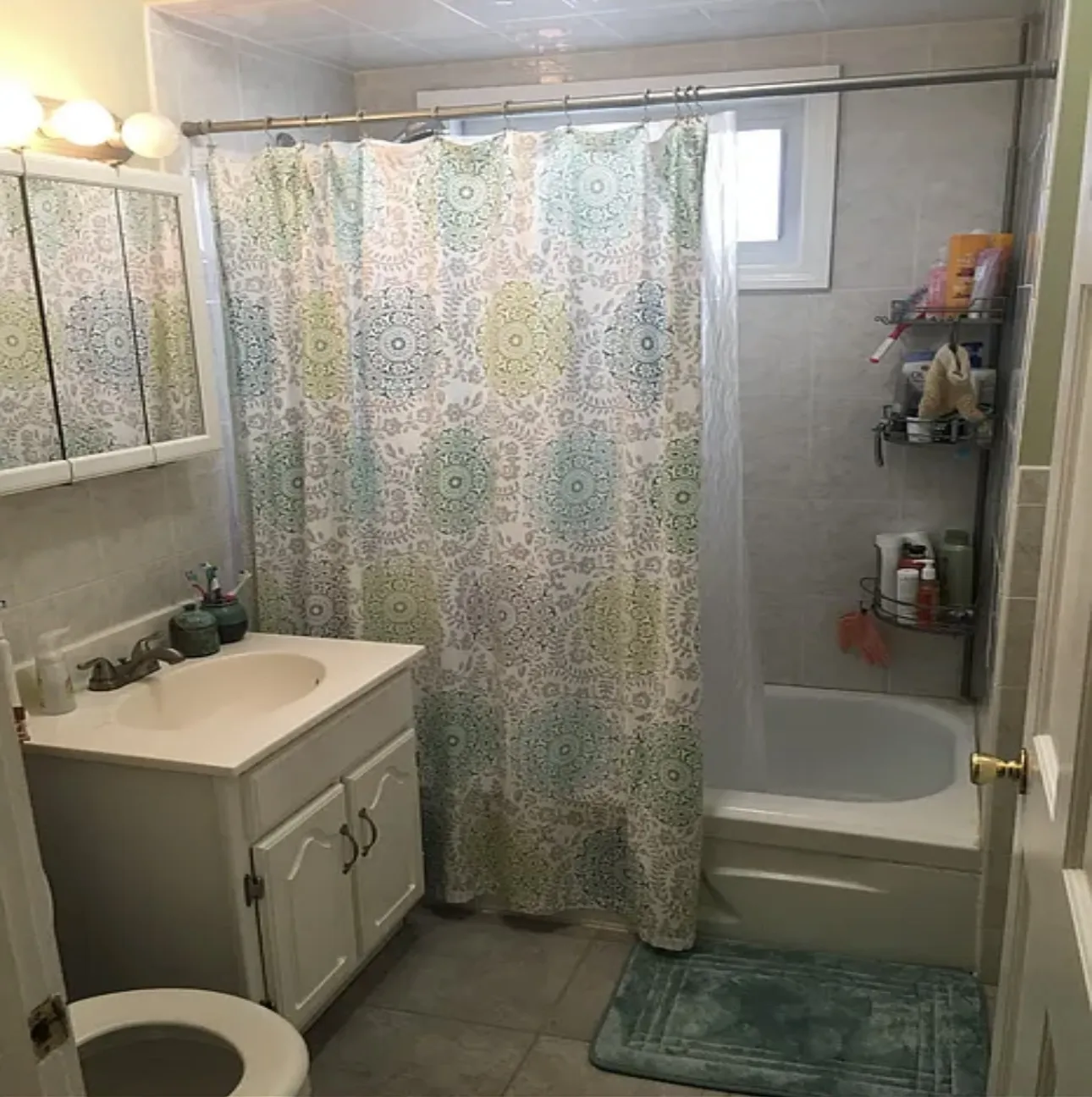 2 bed, 1 bath apartment for rent at 73 Gordon St Unit 1, West Somerville — photo 6 of 7