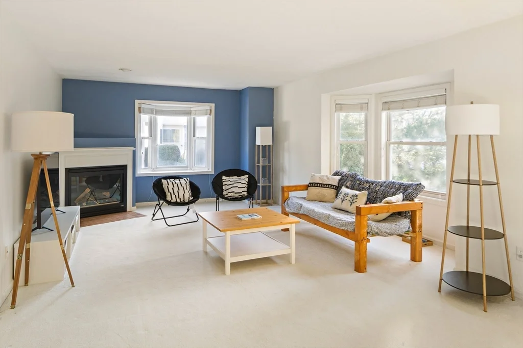 2 bed, 2 bath apartment for rent at 73 Half Crown Cir Unit 73, Ashland — photo 5 of 22