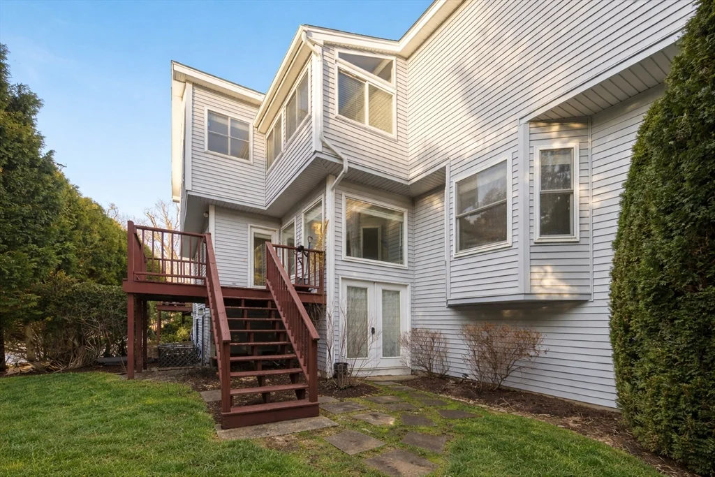 2 bed, 2 bath apartment for rent at 73 Half Crown Cir Unit 73, Ashland — photo 1 of 22