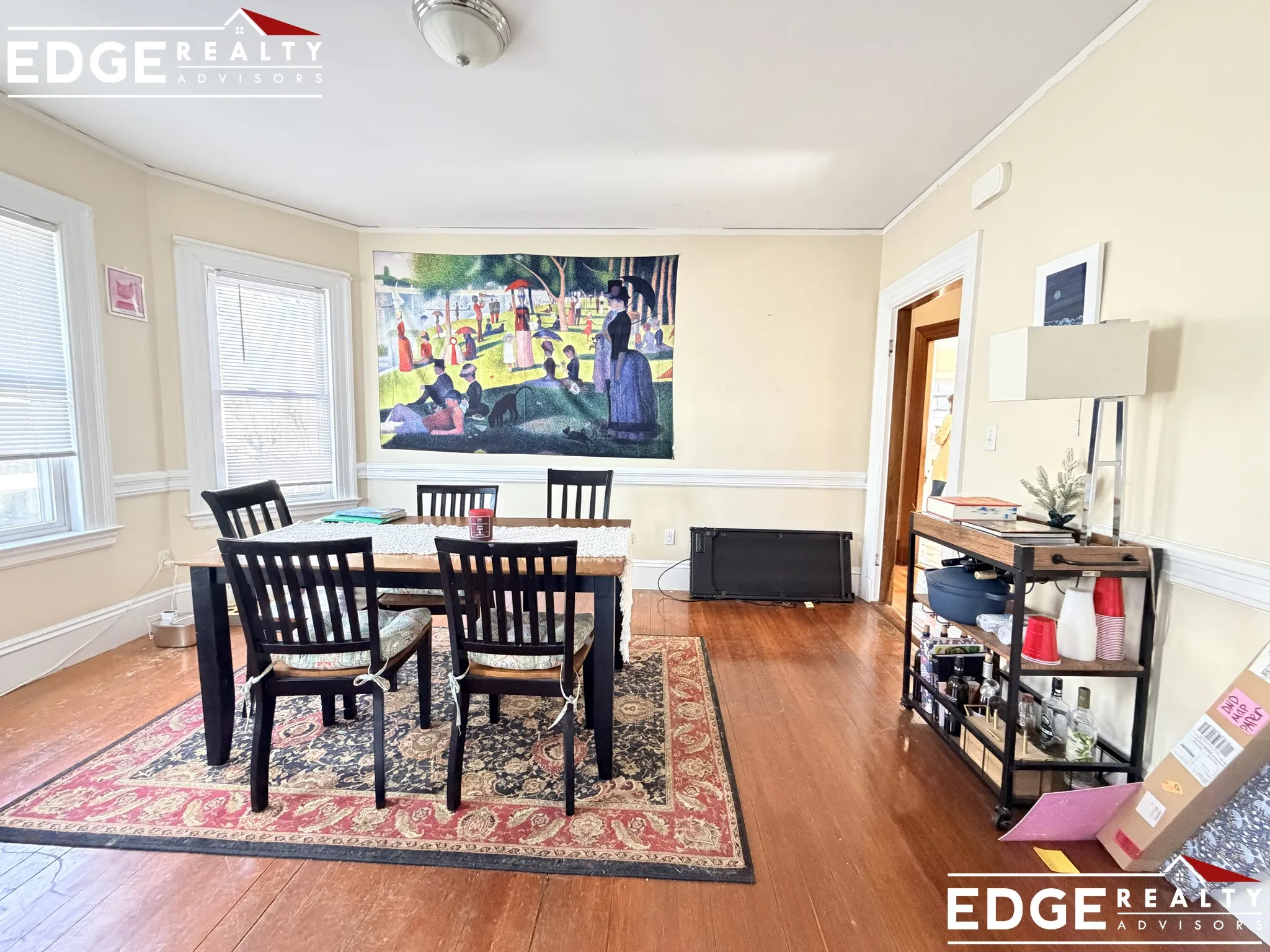 5 bed, 2 bath apartment for rent at 73 Leicester St Unit 2A, Oak Square — photo 6 of 18