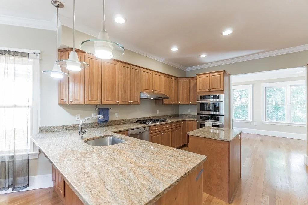 2 bed, 2 bath apartment for rent at 73 Lexington Ave Unit 2, Davis Square — photo 2 of 21