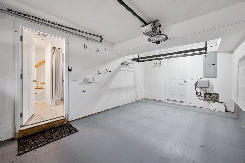 2 bed, 1 bath apartment for rent at 73 Liberty St Unit 3, Danvers — photo 30 of 32