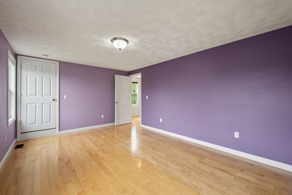 2 bed, 1 bath apartment for rent at 73 Liberty St Unit 3, Danvers — photo 24 of 32