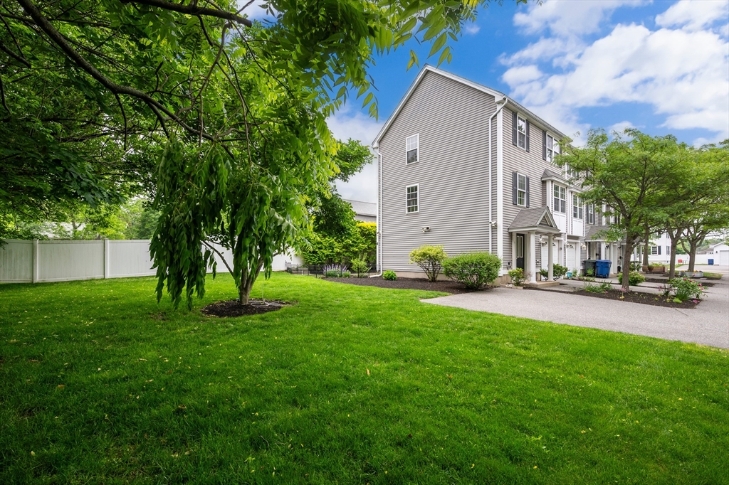 2 bed, 1 bath apartment for rent at 73 Liberty St Unit 3, Danvers — photo 6 of 32