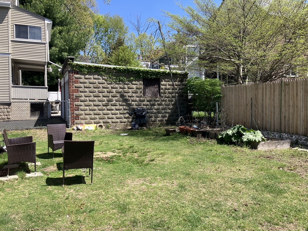 3 bed, 2 bath apartment for rent at 73 Lowell Unit 1, Spring Hill — photo 4 of 21
