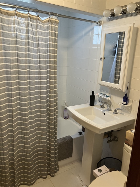 3 bed, 2 bath apartment for rent at 73 Lowell Unit 1, Spring Hill — photo 7 of 21