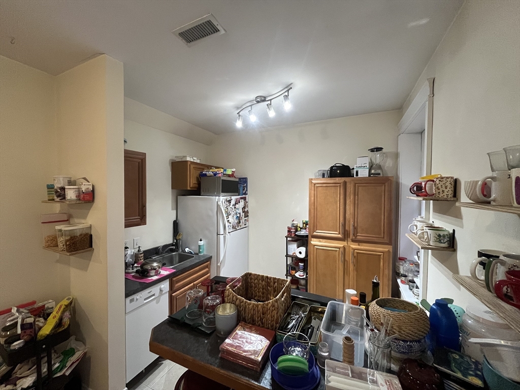 1 bed, 1 bath apartment for rent at 73 Lubec St Unit 2R, East Boston — photo 5 of 14