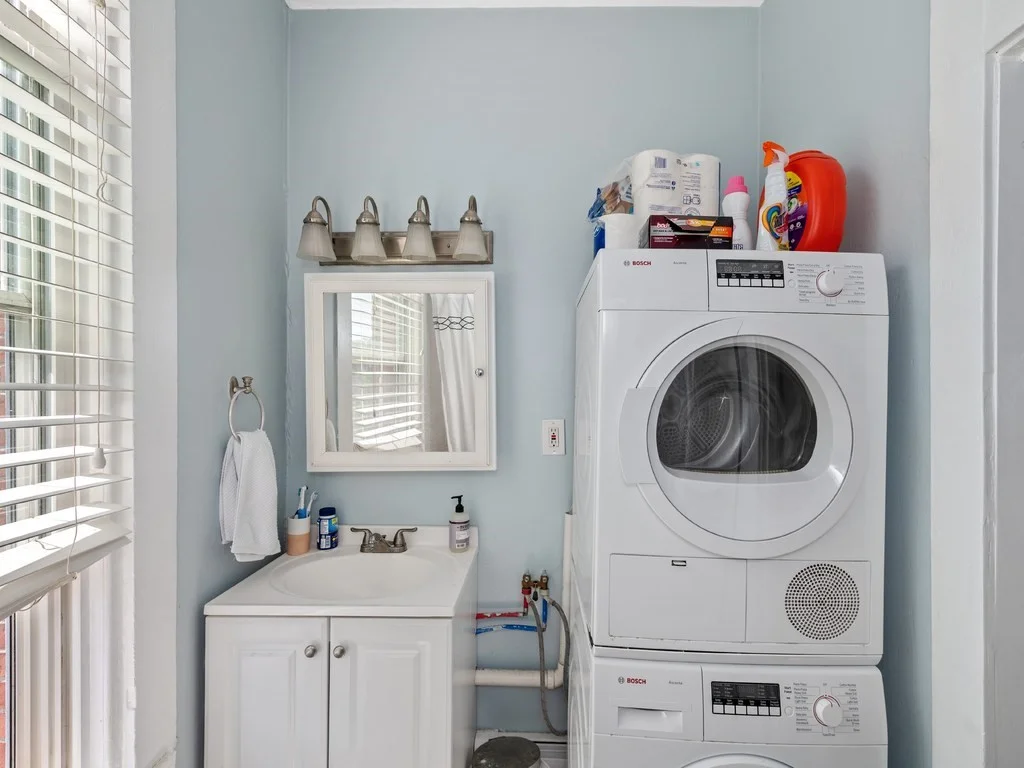 1 bed, 1 bath apartment for rent at 73 Main St Unit 9, Charlestown — photo 5 of 5