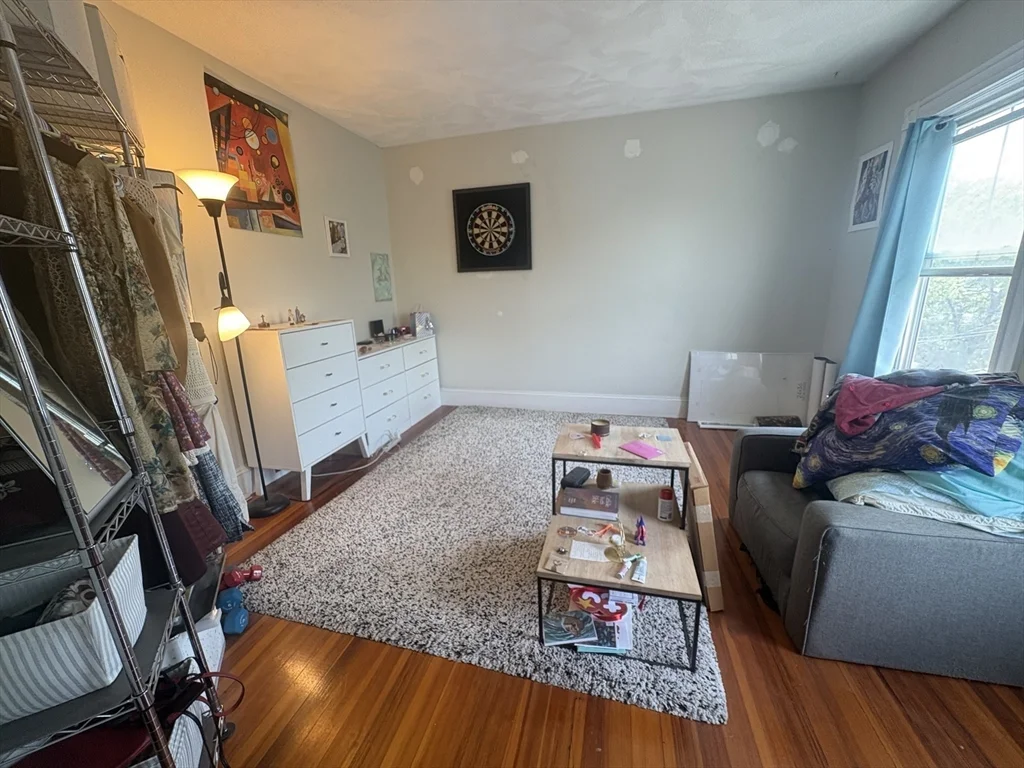 2 bed, 1 bath apartment for rent at 73 Marlboro St Unit 3, Belmont — photo 9 of 22