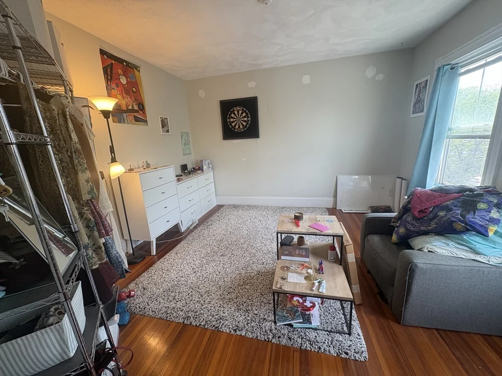 2 bed, 1 bath apartment for rent at 73 Marlboro St Unit 3, Belmont — photo 12 of 22