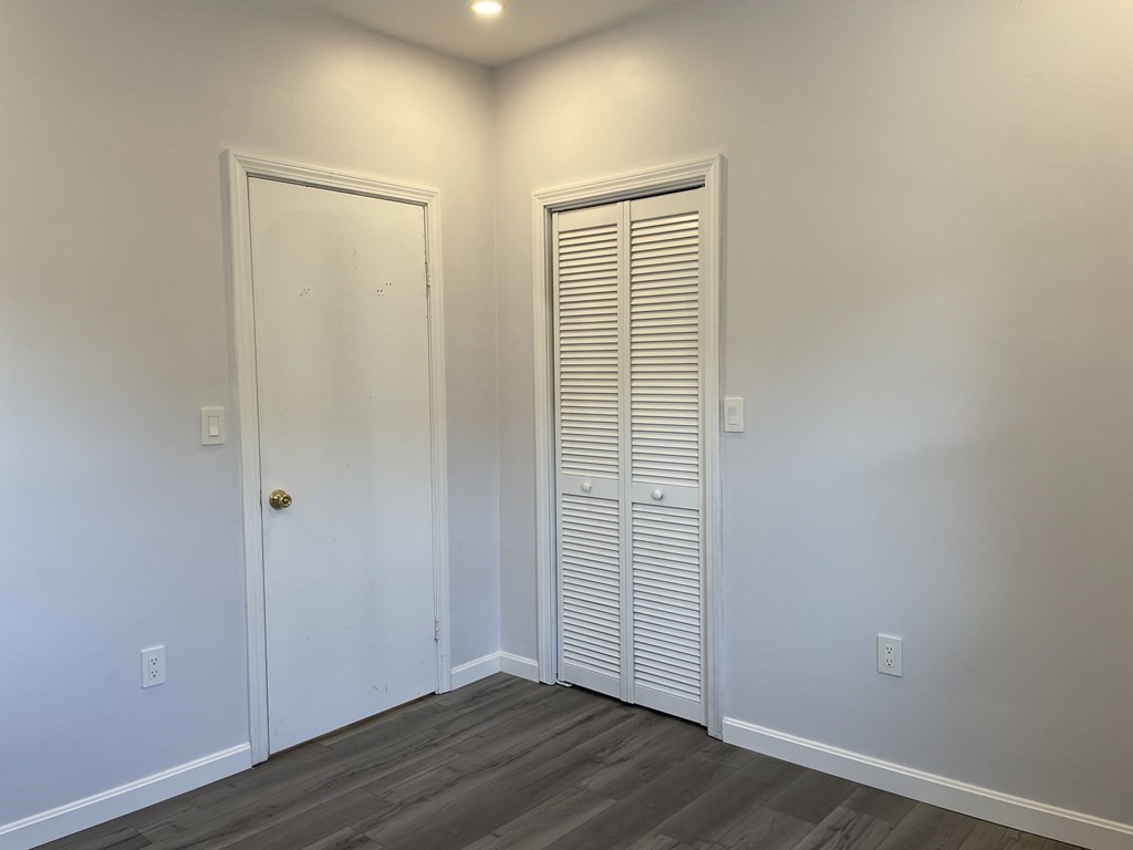 3 bed, 1.5 bath apartment for rent at 73 Marshall St Unit 2, Winter Hill — photo 11 of 13