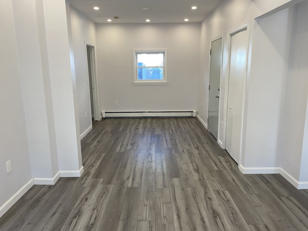 3 bed, 1.5 bath apartment for rent at 73 Marshall St Unit 2, Winter Hill — photo 5 of 13