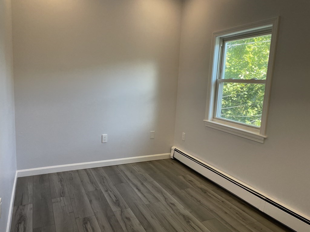 3 bed, 1.5 bath apartment for rent at 73 Marshall St Unit 2, Winter Hill — photo 10 of 13