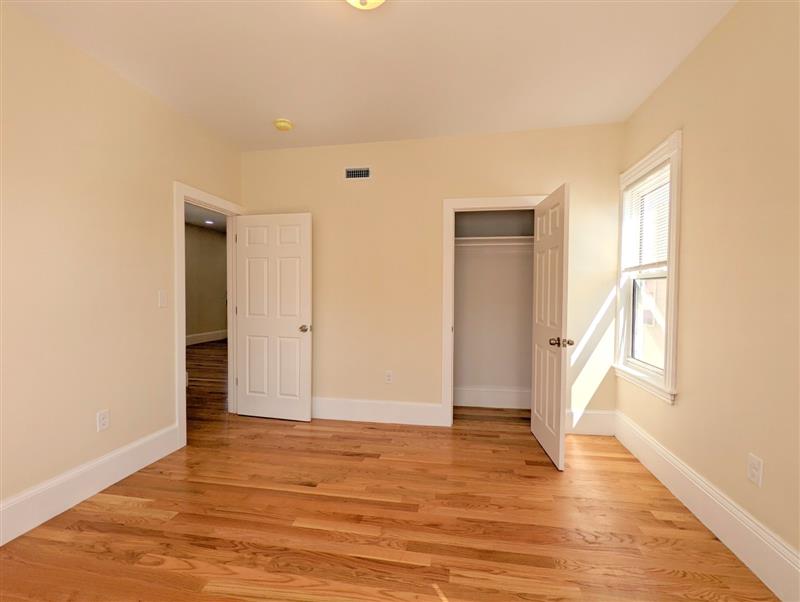 3 bed, 2 bath apartment for rent at 71-73 Merriam St Unit 3, Ward Two — photo 7 of 21