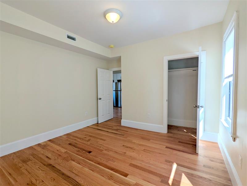 3 bed, 2 bath apartment for rent at 71-73 Merriam St Unit 3, Ward Two — photo 12 of 21