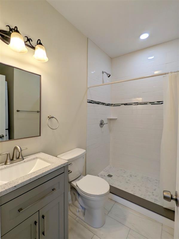 3 bed, 2 bath apartment for rent at 71-73 Merriam St Unit 3, Ward Two — photo 13 of 21