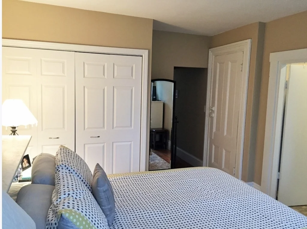 1 bed, 1 bath apartment for rent at 73 Montgomery St Unit 3, South End — photo 5 of 8
