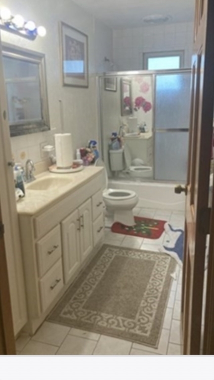 3 bed, 1 bath apartment for rent at 73 Neponset Unit 2, Revere — photo 2 of 2