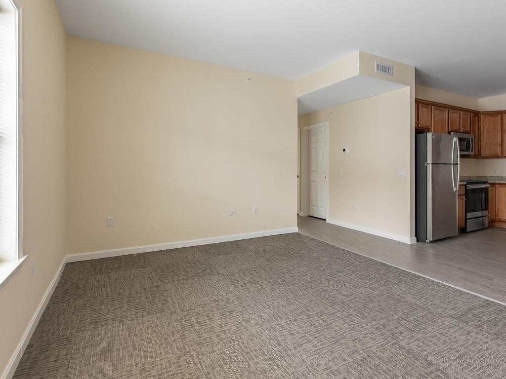 3 bed, 1 bath apartment for rent at 73 North Common Unit 10, Lynn Common — photo 7 of 30