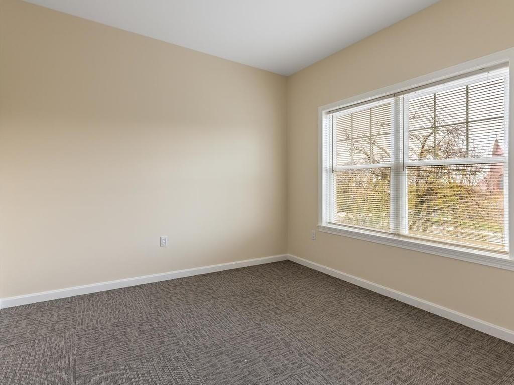 3 bed, 1 bath apartment for rent at 73 North Common Unit 10, Lynn Common — photo 14 of 30