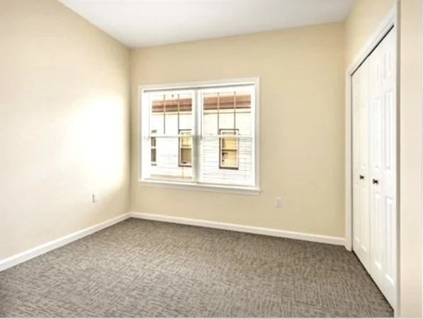 3 bed, 1 bath apartment for rent at 73 North Common Unit 11, Lynn Common — photo 13 of 16