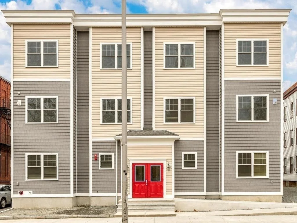 3 bed, 1 bath apartment for rent at 73 North Common Unit 12, Lynn Common — photo 24 of 30