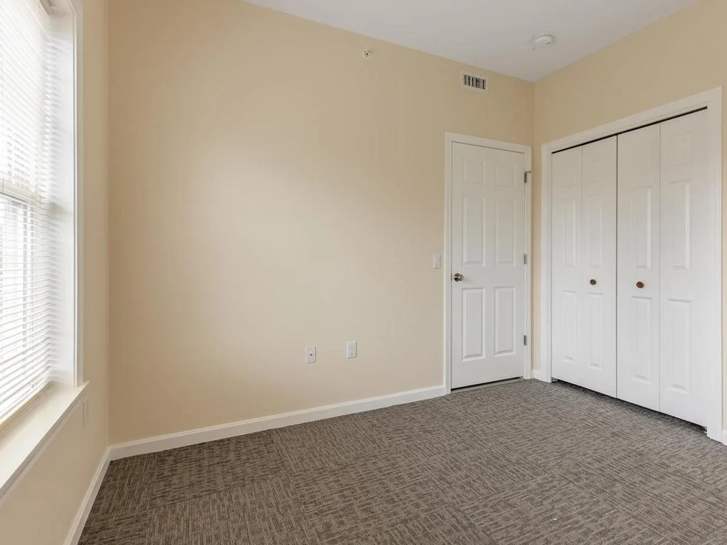 3 bed, 1 bath apartment for rent at 73 North Common Unit 12, Lynn Common — photo 13 of 30