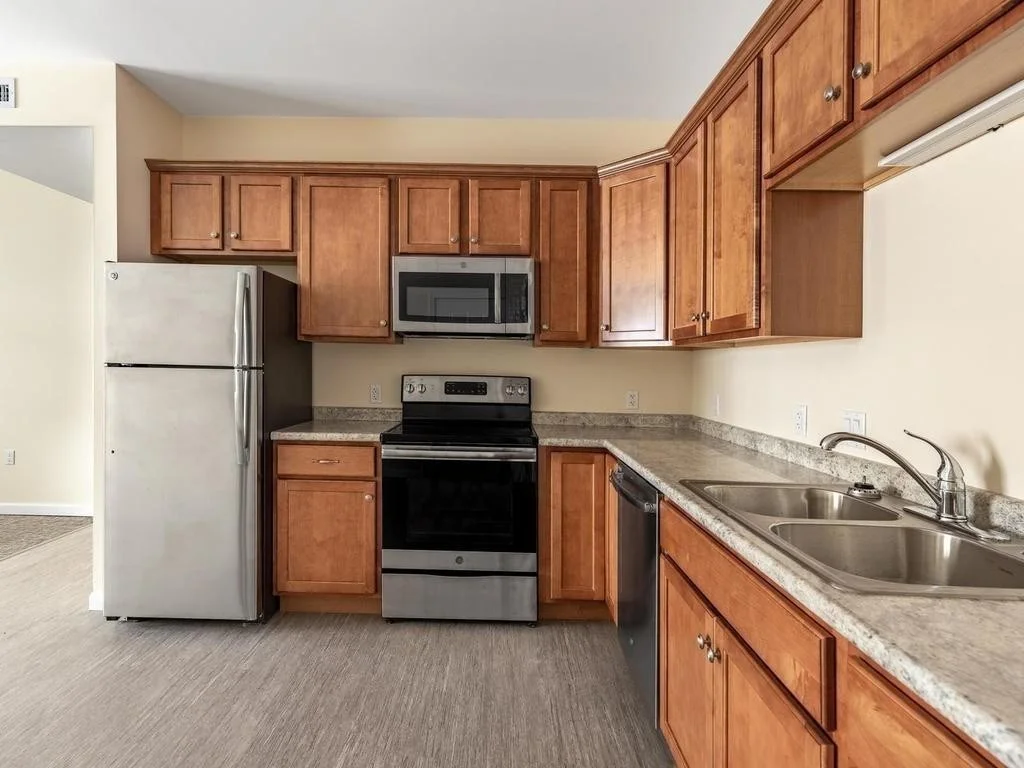 3 bed, 1 bath apartment for rent at 73 North Common Unit 12, Lynn Common