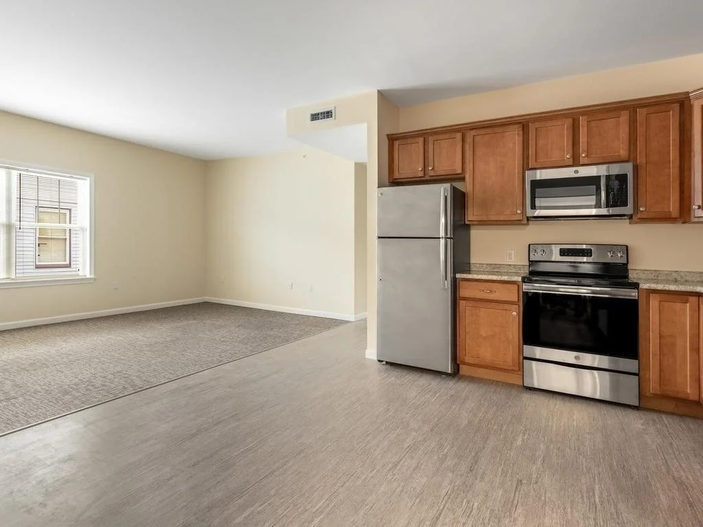 3 bed, 1 bath apartment for rent at 73 North Common Unit 7, Lynn Common — photo 4 of 30
