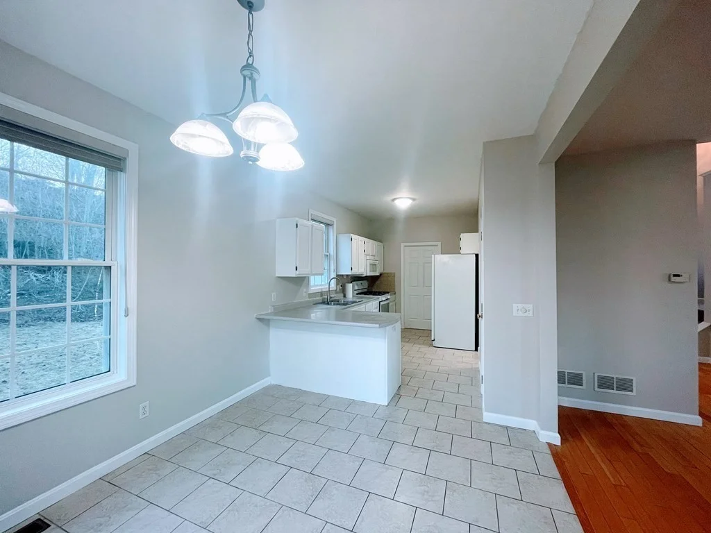 2 bed, 2 bath apartment for rent at 73 O'donnell Unit 73, Shrewsbury — photo 8 of 38