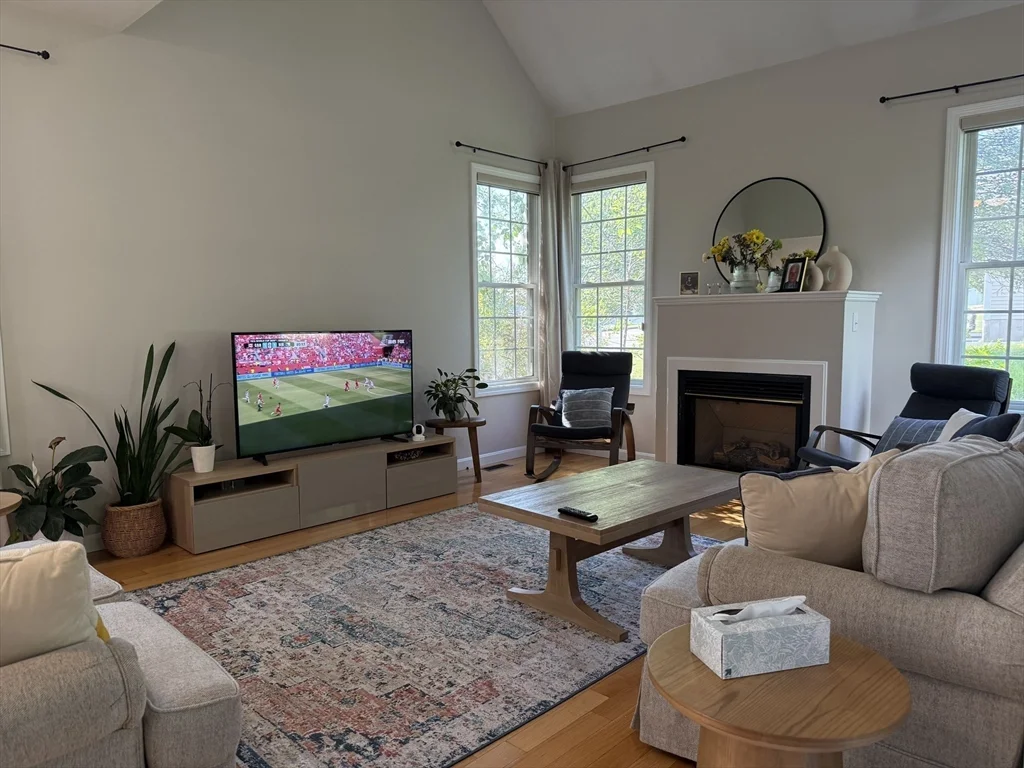 2 bed, 2 bath apartment for rent at 73 Odonnell Ave Unit 73, Shrewsbury — photo 8 of 31