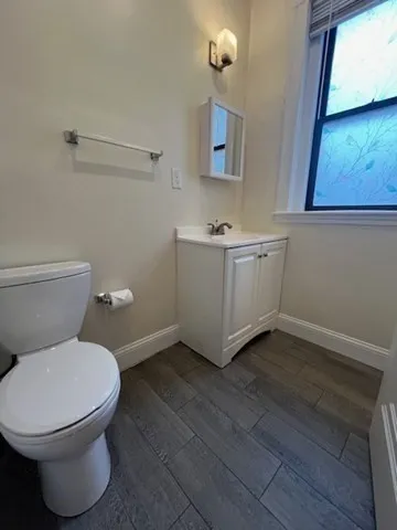 2 bed, 1 bath apartment for rent at 73 Park Dr Unit 15, Fenway — photo 8 of 9