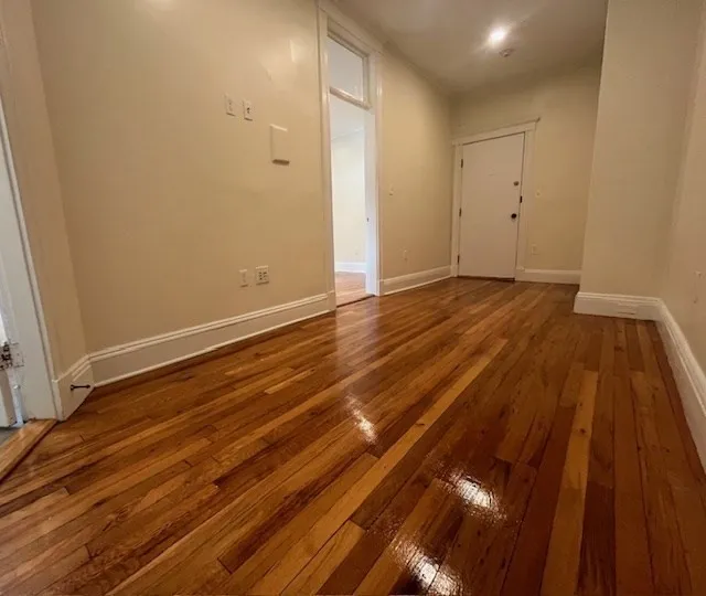 2 bed, 1 bath apartment for rent at 73 Park Dr Unit 15, Fenway — photo 2 of 9