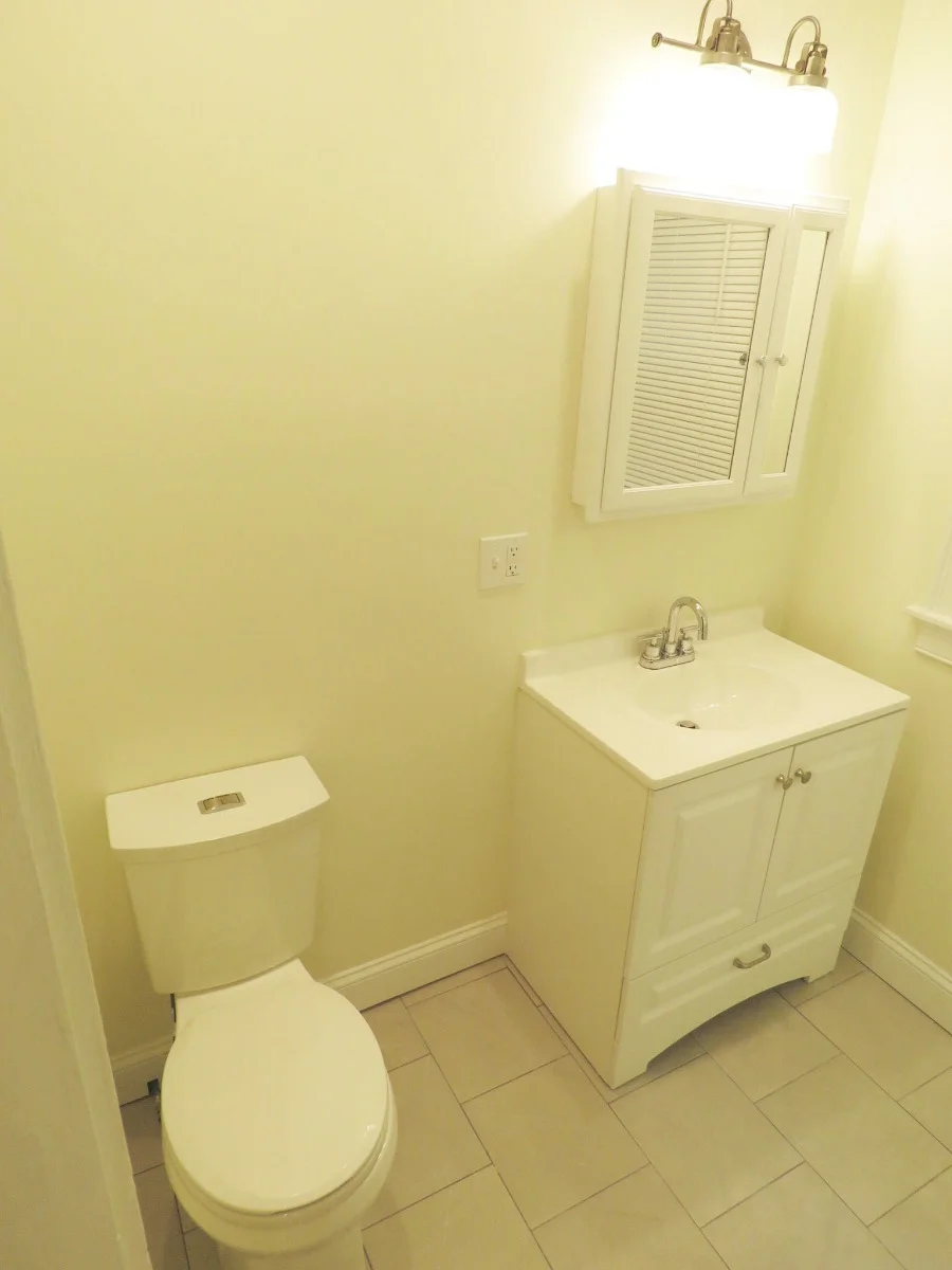 3 bed, 1 bath apartment for rent at 73 Park Dr Unit 1E, Fenway — photo 7 of 8